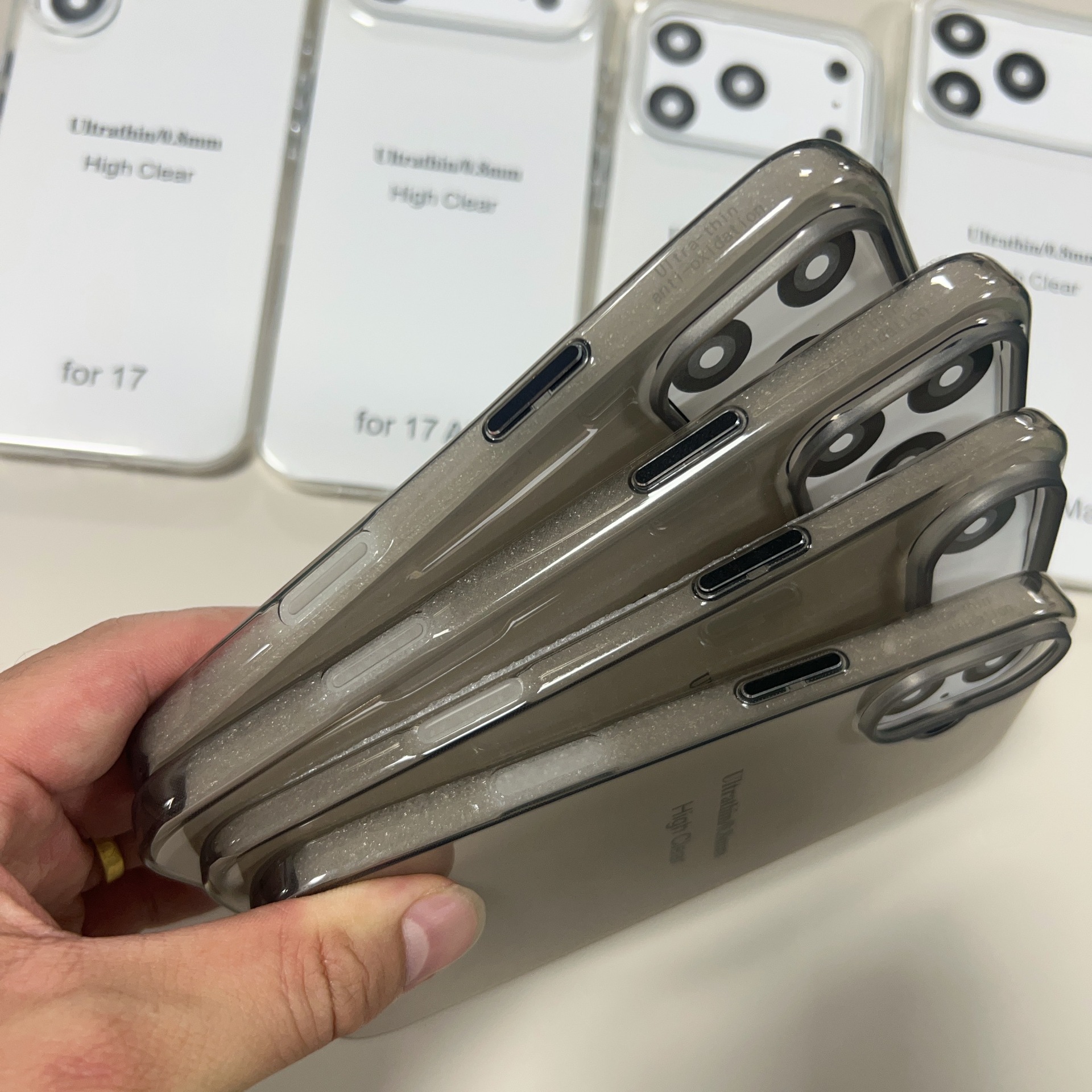 Bayer TPU transparent case Apple 16Promax for iPhone 15Pro 17 mobile phone case heat dissipation hole - Image 3